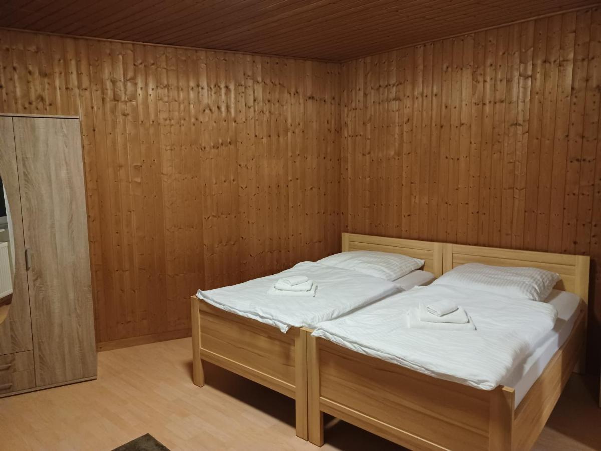 Ruhige Freistehender Bungalow Mit Parkplatz Beckum Dış mekan fotoğraf