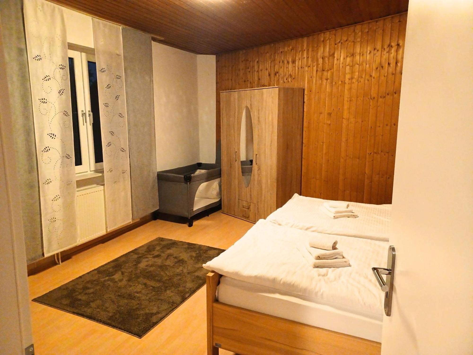 Ruhige Freistehender Bungalow Mit Parkplatz Beckum Dış mekan fotoğraf